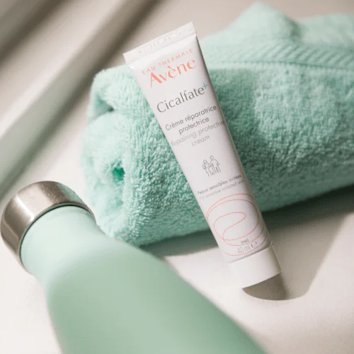 کرم ترمیم کننده پوست سیکالفیت پلاس Avene فرانسه