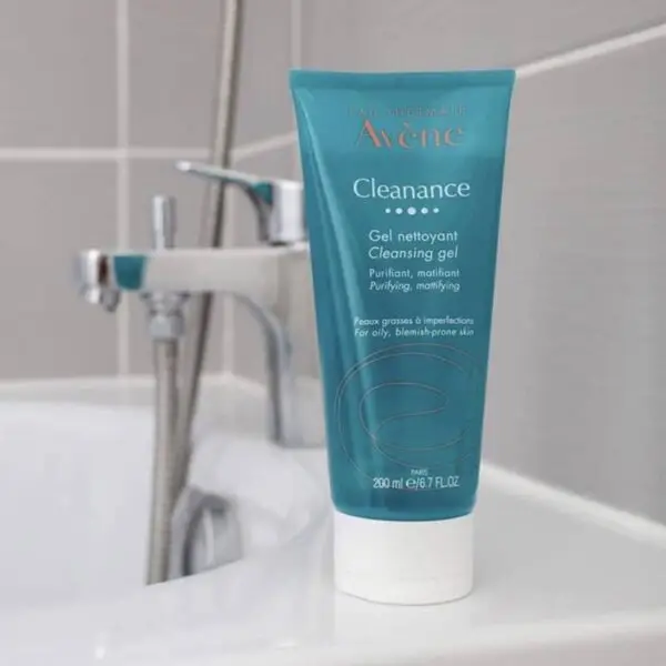 ژل شستشوی صورت اون مخصوص پوست چرب و جوش دار Avene Cleanance Gel